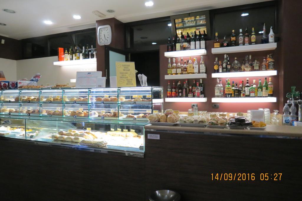 Cristallo Camere ألبا المظهر الخارجي الصورة