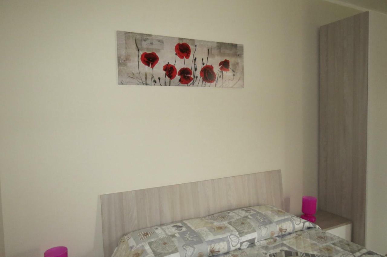 Cristallo Camere ألبا المظهر الخارجي الصورة